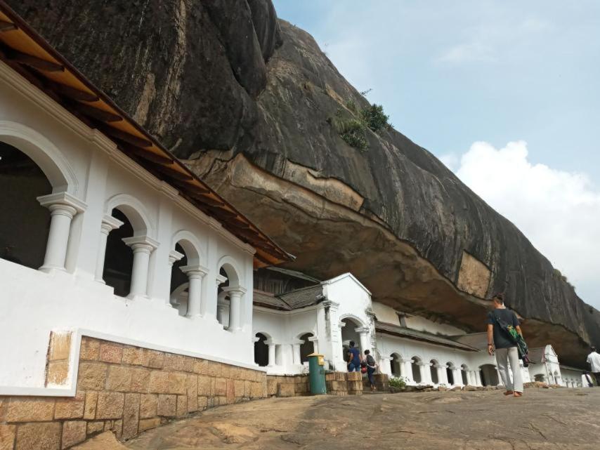 Restwell Homestay Dambulla Extérieur photo